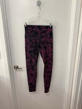 Lululemon Wunder Under High-Rise Leggings in Plum Black Shibori Print